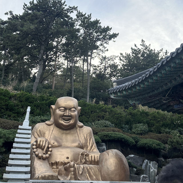 한 가지 소원을 꼭 이루어주는 해동 용궁사