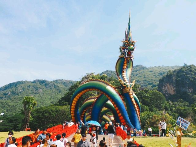 วัดสวยห้ามพลาดเมืองเพชรบุรี