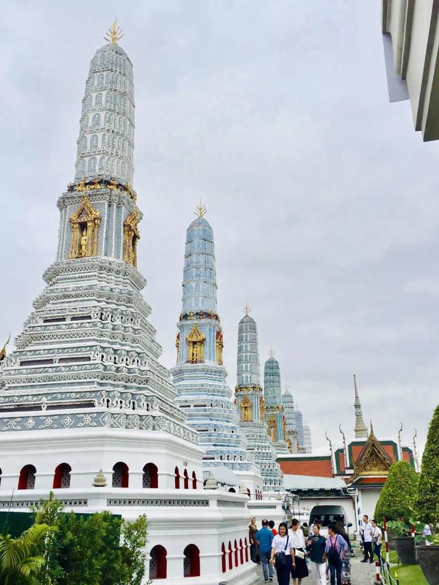 Hidden Temples Exploration in Bangkok 