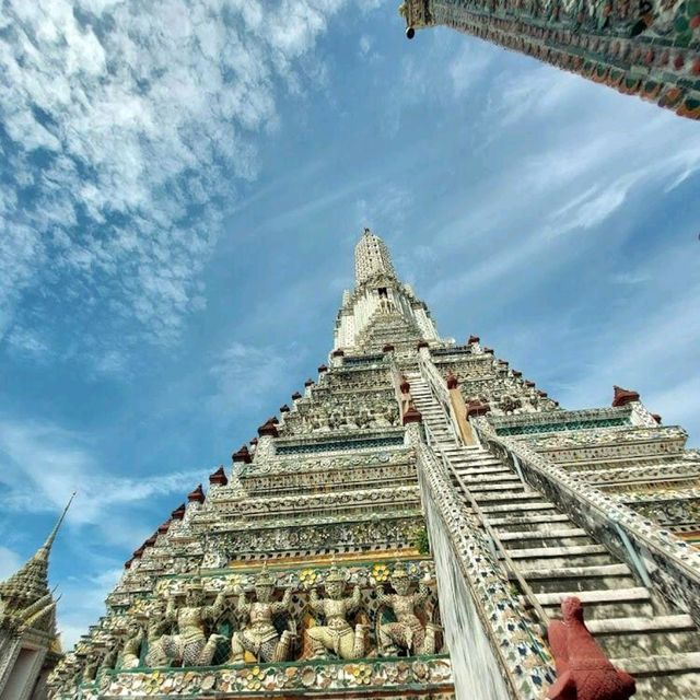 Wat Arun - Temple of Dawn Bangkok