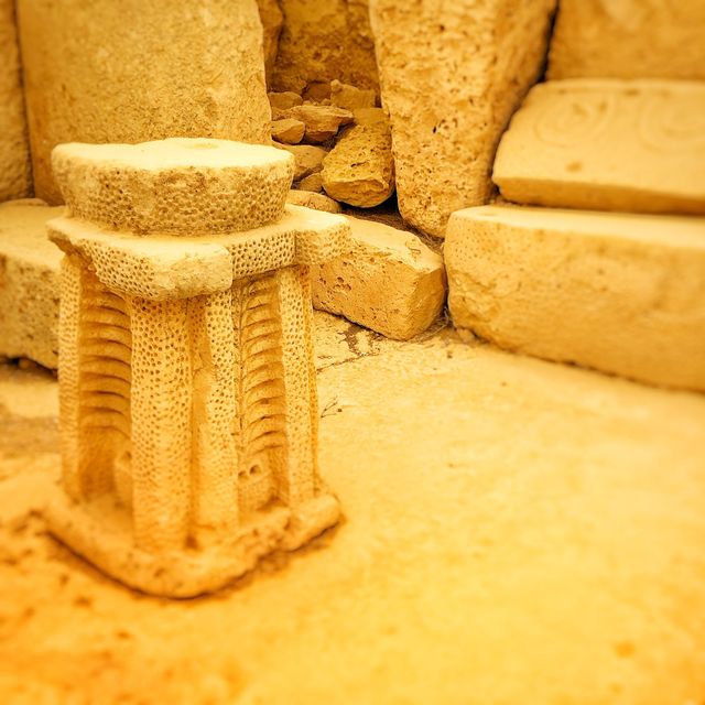 古代の巨石神殿ハジャールイム神殿