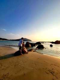 【三重/秘密のビーチ】透明度抜群✨地元民しか知らない。秘密のビーチ🏖️夕日もこんなに綺麗です！！