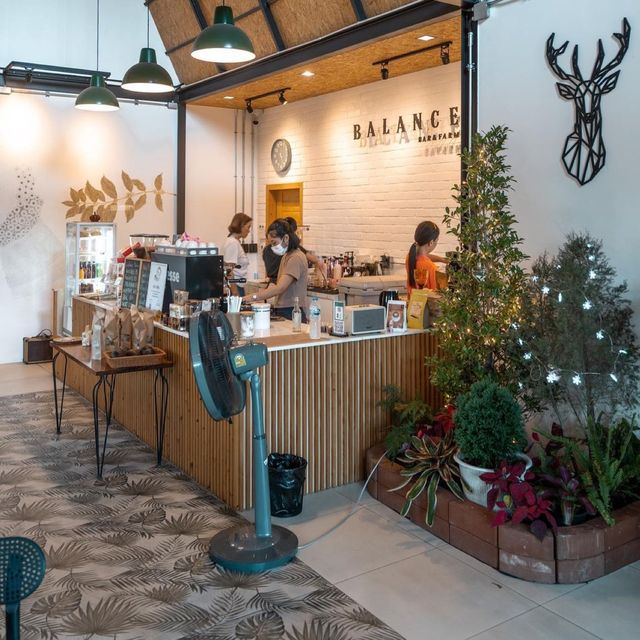 「曼谷近郊Balance Bar&Farm：美味蛋糕，絕佳口碑！」