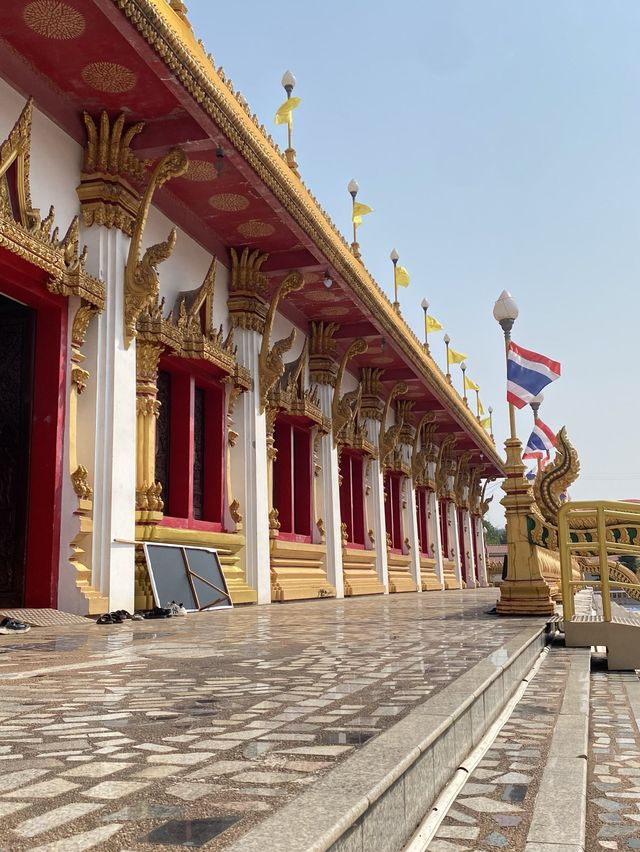 ทำบุญมาฆบูชา ไหว้พระมหาธาตุแก่นนคร