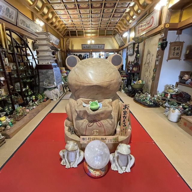 【福岡】小郡にあるかえる寺