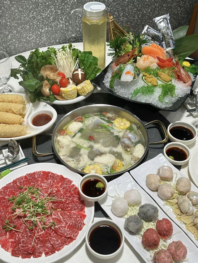香港|鍾爺爺海鮮火鍋刺身 香港|鍾爺爺海鮮火鍋刺身