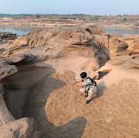 สามพันโบก จ.อุบลราชธรนี