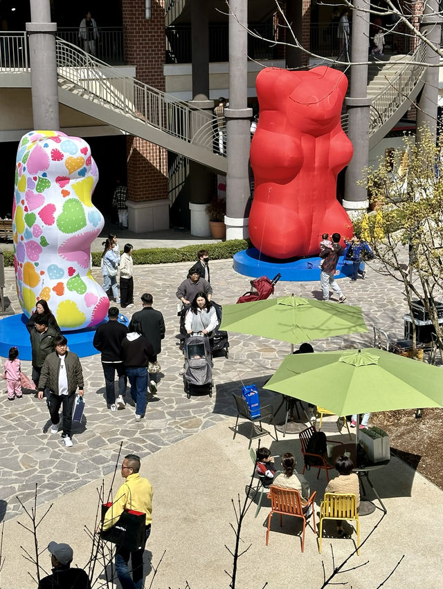 알록달록 화사한 봄을 느낄 수 있는 🌈 하리보 팝업스토어 🌼