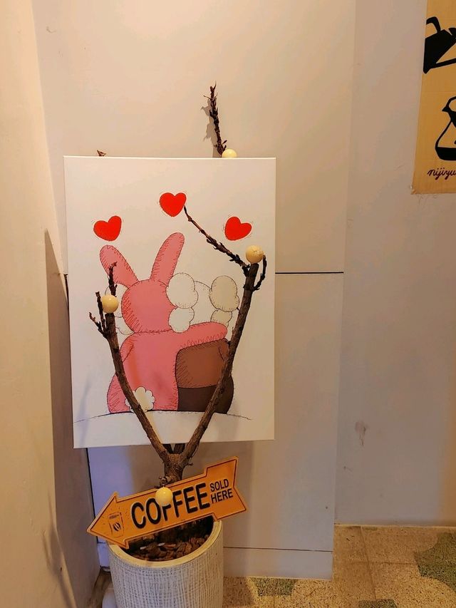 中壢丨老街溪旁邊的可愛咖啡店丨理性與感性