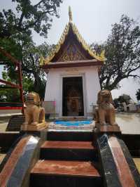 ไหว้พระพุทธชินราช  เมืองพิษณุโลก
