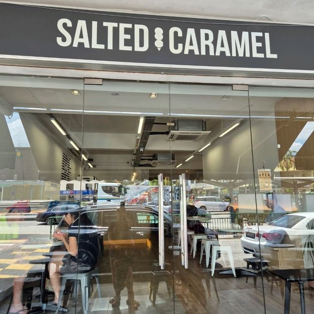 Salted Caramel Cafe 