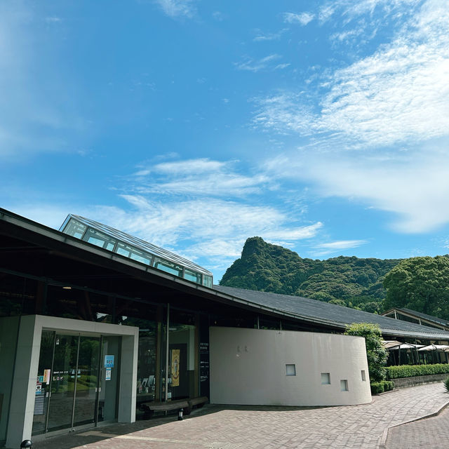 【佐賀県武雄市】武雄市図書館