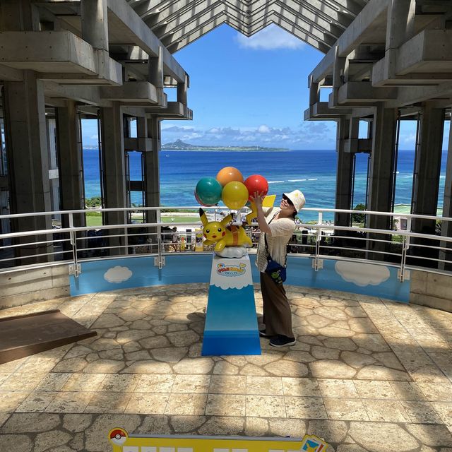 2024沖繩行～鯨鯊真的好大呀～在水族館被藍天白雲追逐
