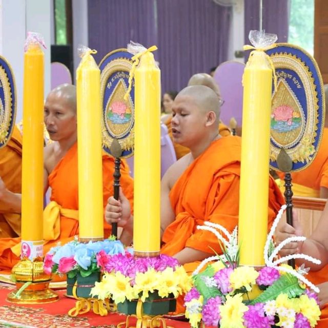 แห่เทียนพรรษาทางน้ำ สมุทรสงคราม