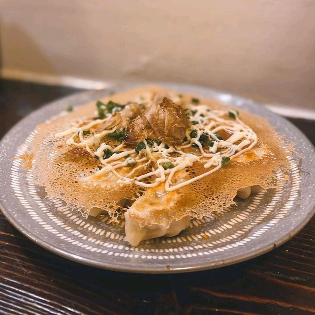 灣仔小巷人氣和風餃子🥟🎎🎏裝修好有日本feel，好似置身日本咁