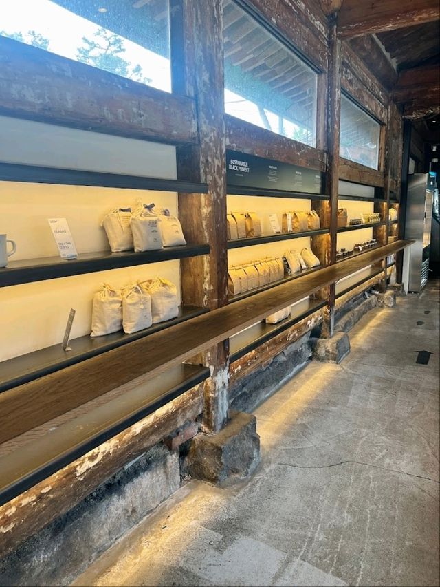 An intersting cafe