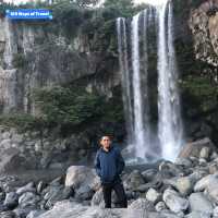 Explore Jeju - Jeongbang Waterfall 🇰🇷
