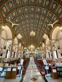 โบสถ์⛪️สีชมพูสวยหวาน ในชุมชนเก่าแก่ “กุฏีจีน”