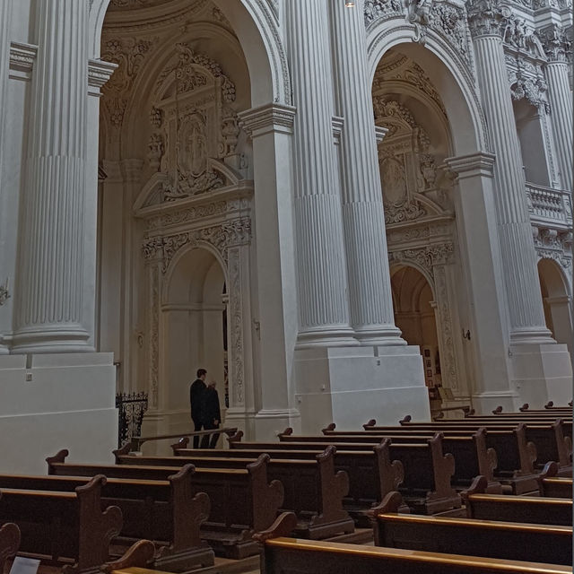 A Baroque Beauty A Baroque Beauty