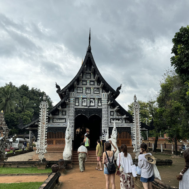 วัดโลกโมฬีเชียงใหม่ มูขอพรกันเถอะ