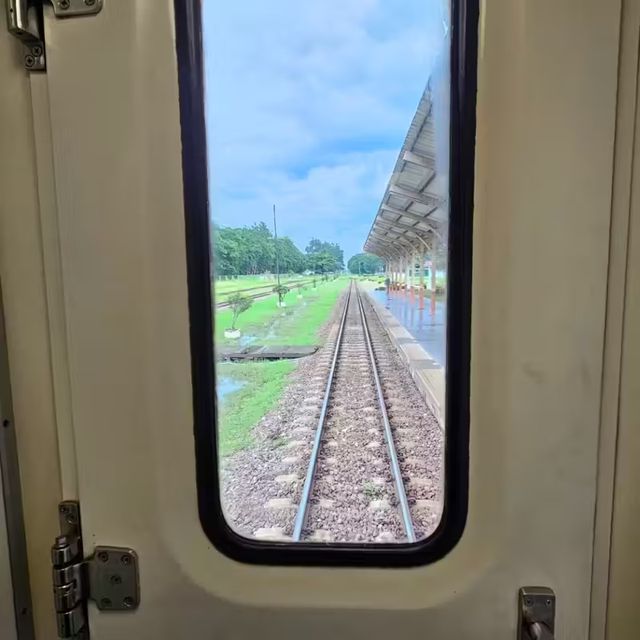 清邁-曼谷 臥鋪火車包廂