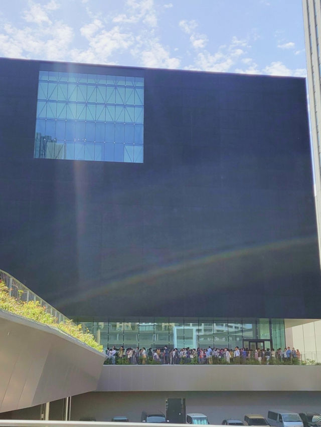 【中之島にあるモダン建築🏢大阪中之島美術館🎨】