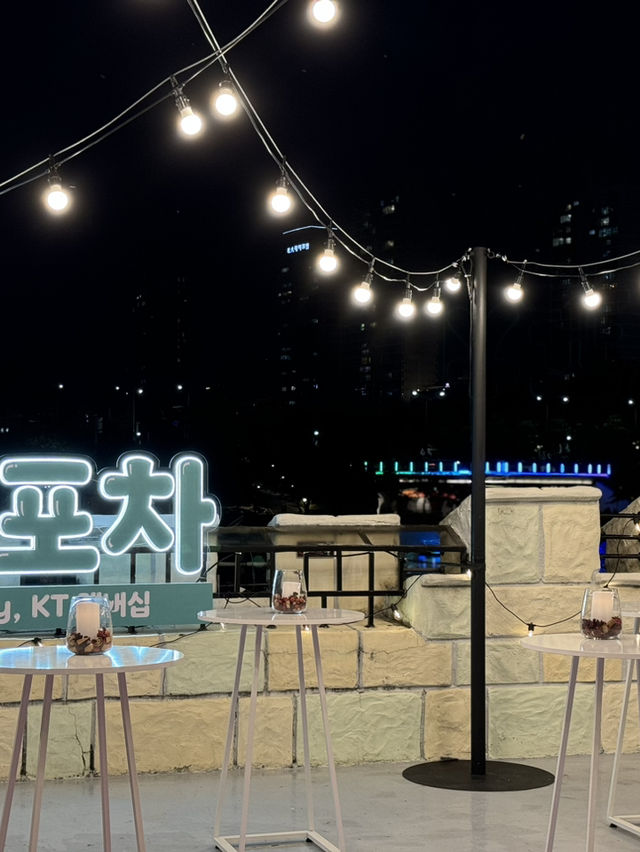 낮보다 밤이 더 아름다운 롯데월드 팝업