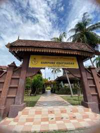 Discover local treasures in Kelantan! 