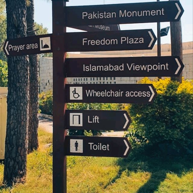 @ THE PAKISTAN MONUMENT.