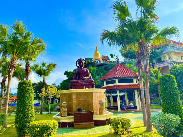 ขอพรเจ้าแม่กวนอิม วัดเกาะลอย