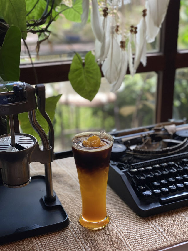 คาเฟ่บรรยากาศดีนครนายก The Tropical Eco-cafe