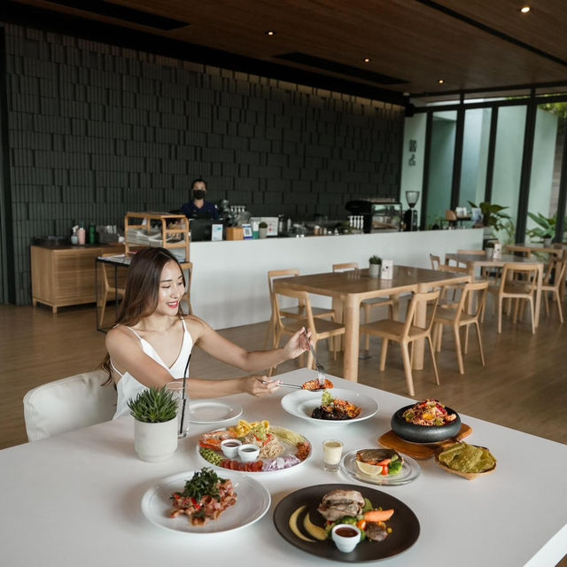 คาเฟ่สุดจึ้งกาญจนบุรี