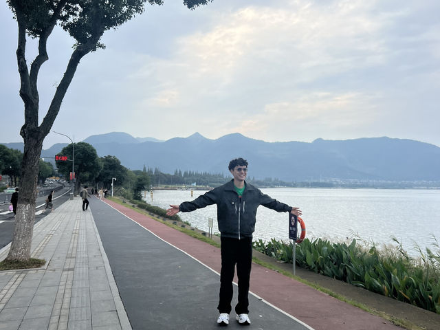 ทะเลสาบที่สวยที่สุดในหนิงโป 🌸 Dongqian lake