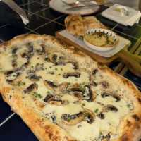 ถ้านี่ไม่ใช่ร้านที่พิซซ่าเด็ดที่สุด! 🍕