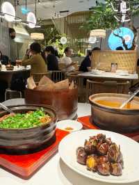 《香港店菜色有驚喜》