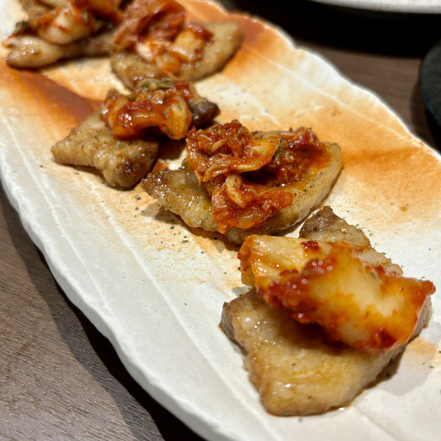 【大阪・東梅田】創作和食料理と全国各地の地酒を楽しめる「いけ飯いけ酒 てつのみせ」