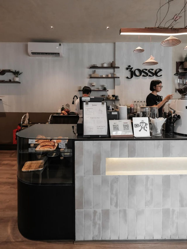 Josse Coffee