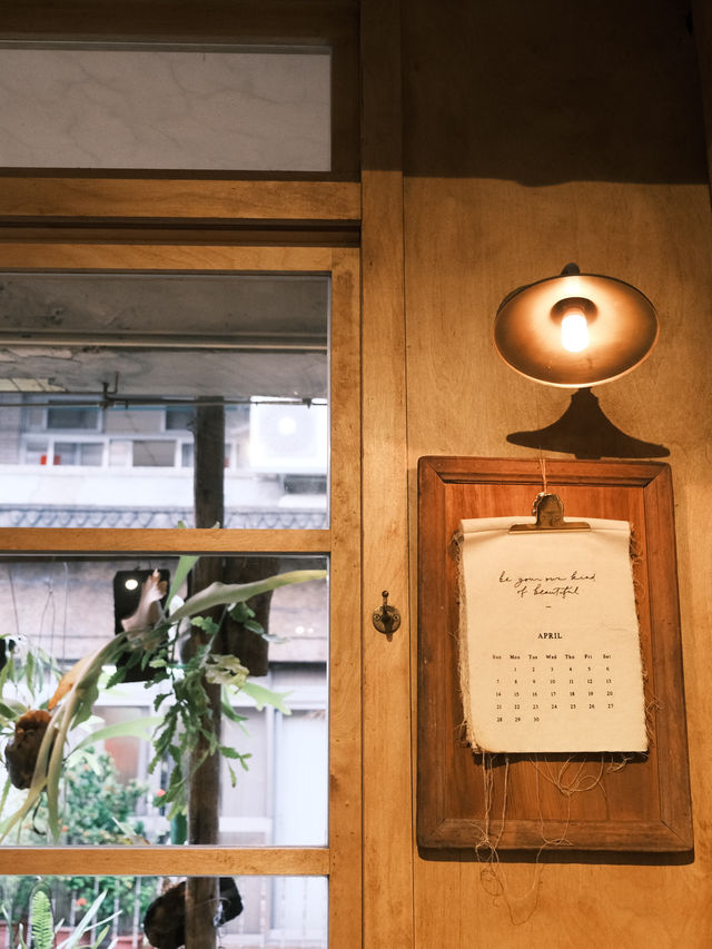 台灣旅遊·赤峰街大名鼎鼎的卜卜Cafe