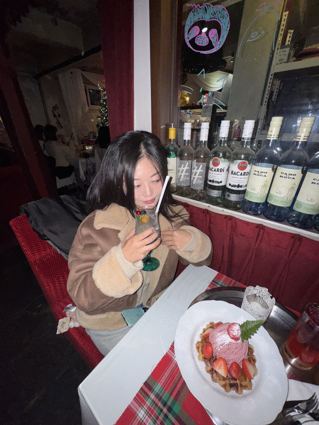 을지로 크리스마스트리 카페, 힙한 카페