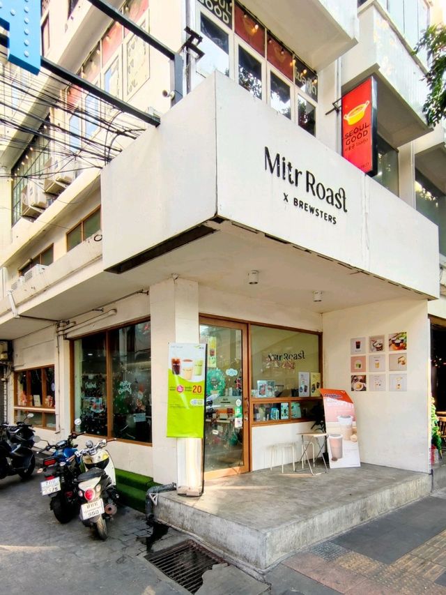 Mitr Roast x Brewsters คาเฟ่พหลโยธิน พญาไท