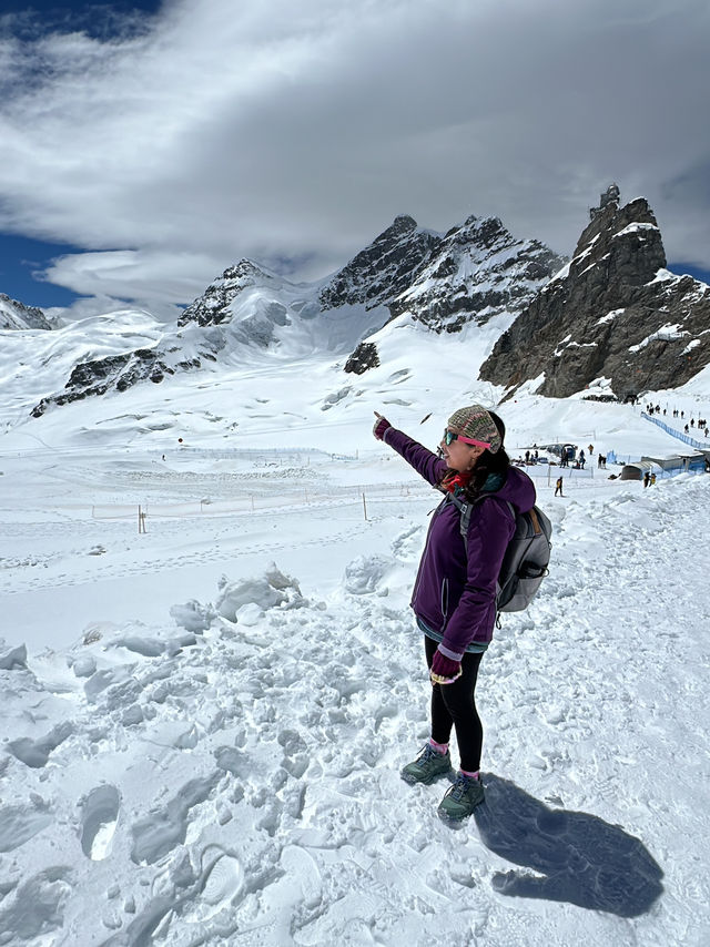 攻上歐洲頂峰少女峰🏔️尤如走進白色童話世界❄️❄️