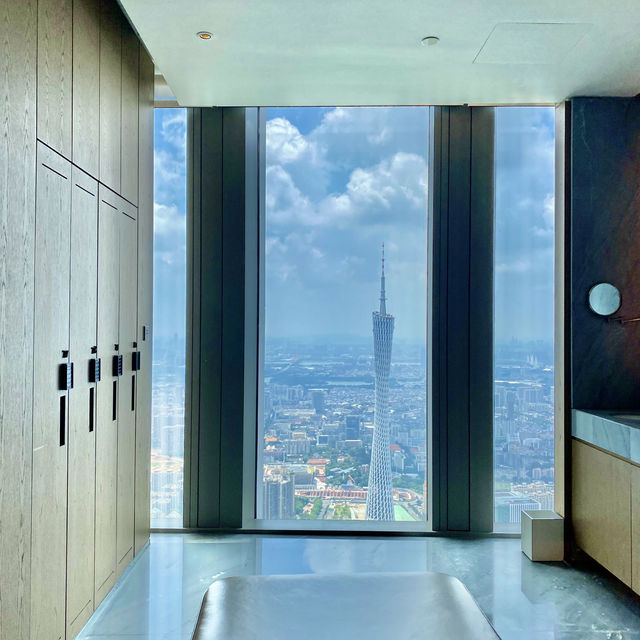 廣州瑰麗～擁有天際線🏙️與大地在我腳下的體驗