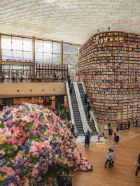 【韓国】ソウル🇰🇷星の庭🌌巨大図書館