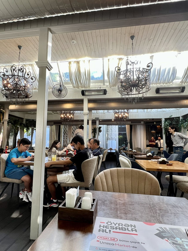 Cafe City Fountain in Baku🇦🇿
