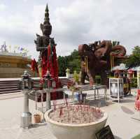 สถานที่ศักดิ์สิทธิ์ที่มีความสงบ ร่มรื่น และสวยงาม 