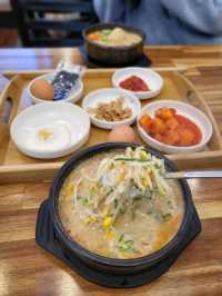 여수에서 뜨끈하게 즐기는 콩나물국밥