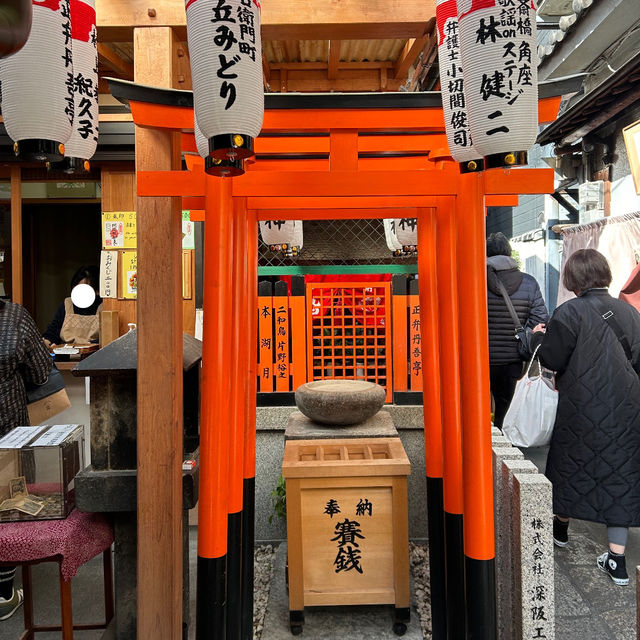 【大阪/難波】繁華街にあるお寺⛩️