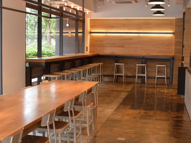 A Unique Coffee Experience at STREAMER COFFEE COMPANY💚