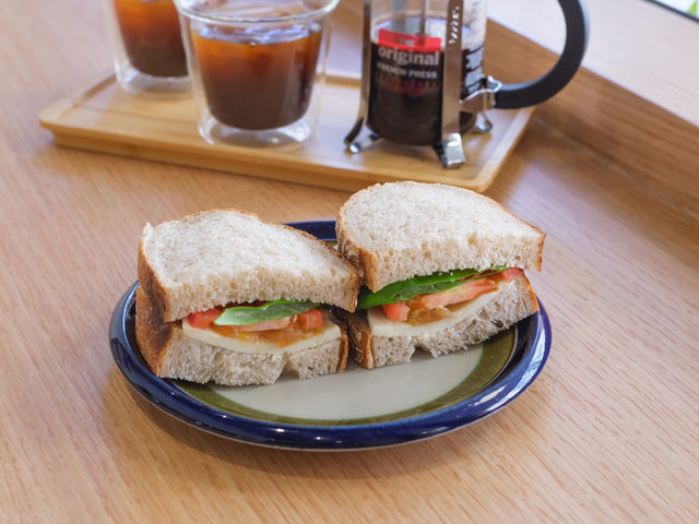 광안리 빵집 브런치 맛집 델리홀릭 카페🌿