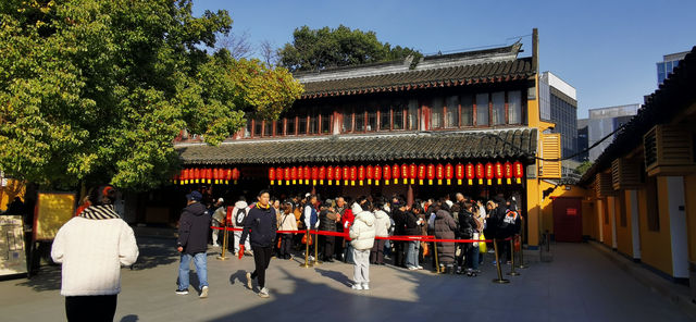 Experience at Longhua Temple